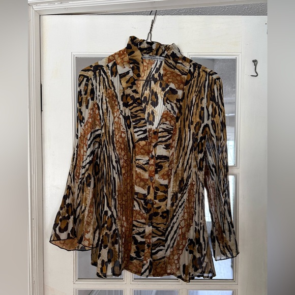 Signature by Larry Levine Tops - Signature by Larry Levine Animal Print Button-Down Top in Brown, Black and Cream